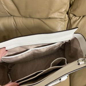 Women Michael Kors bag